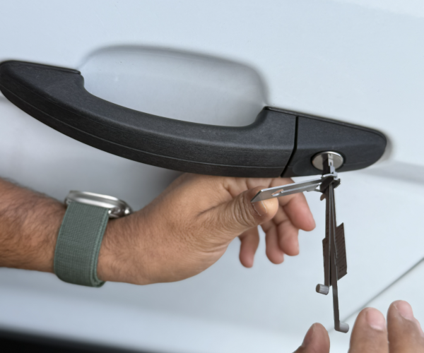 67484FFD-340D-4AA4-9675-BB0D4EE5D03B